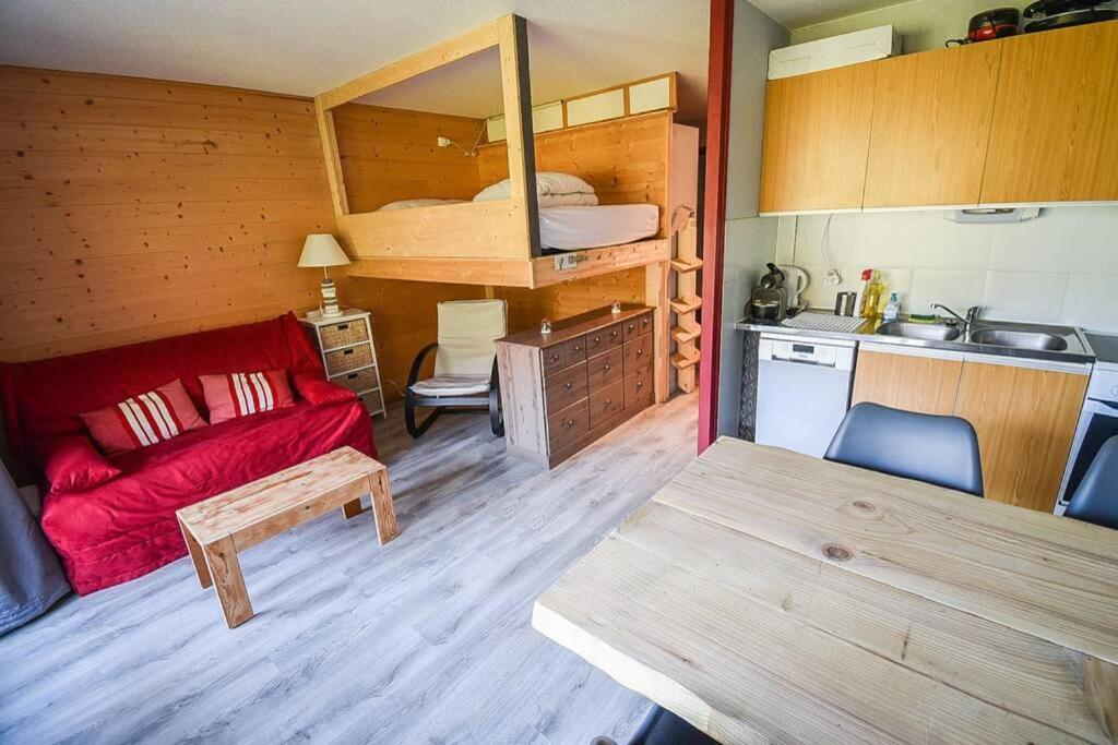 Le Relai S31 - Grand et lumineux studio avec coin montagne 4-6 pers, tout équipé, avec WIFI, à 30m des pistes avec un grand balcon, DRAPS NON COMPRIS Saint-Jean-dʼAulps Exterior foto