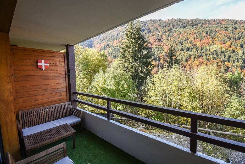 Le Relai S31 - Grand et lumineux studio avec coin montagne 4-6 pers, tout équipé, avec WIFI, à 30m des pistes avec un grand balcon, DRAPS NON COMPRIS Saint-Jean-dʼAulps Exterior foto